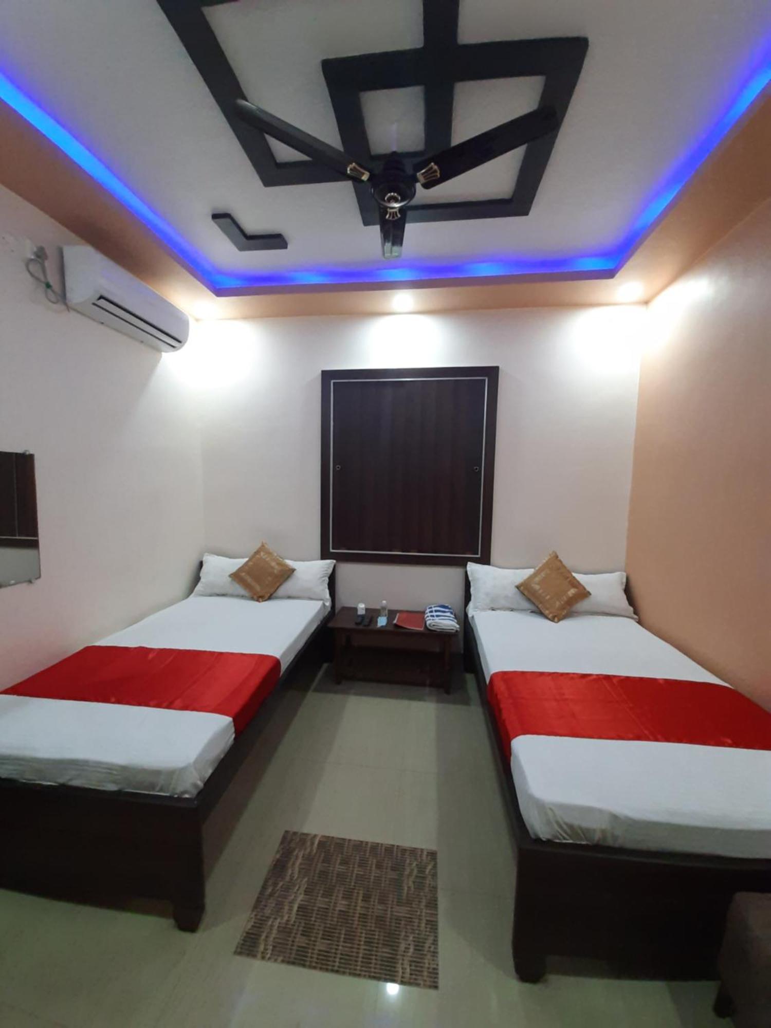 Hotel Shakuntla Palace - 400 Meters Away From Vishnu Pad Temple 7 Mins Walk 伽耶 外观 照片