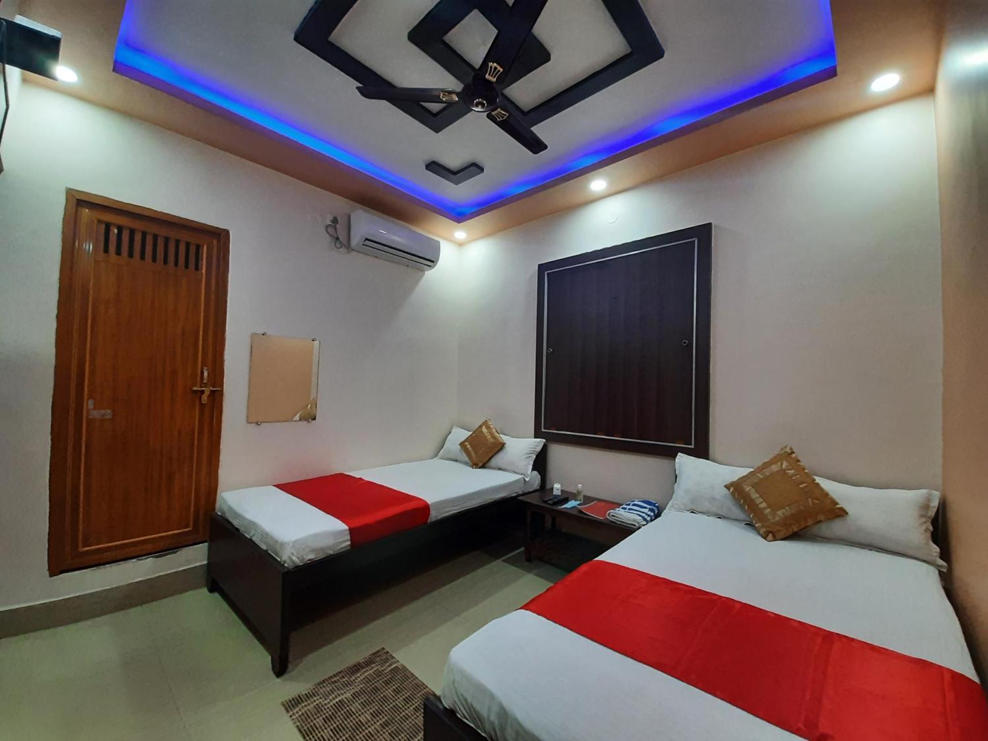 Hotel Shakuntla Palace - 400 Meters Away From Vishnu Pad Temple 7 Mins Walk 伽耶 外观 照片