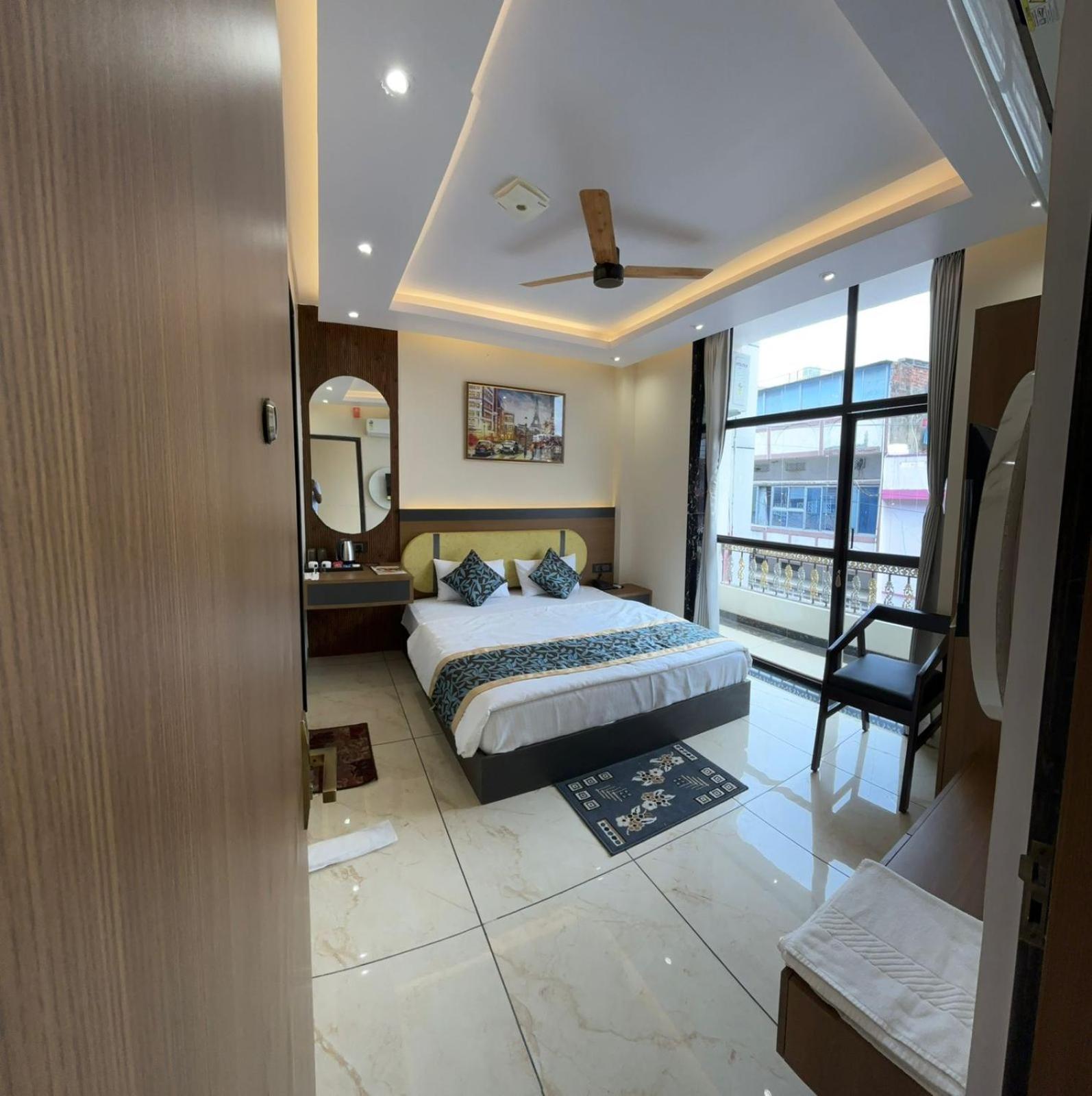 Hotel Shakuntla Palace - 400 Meters Away From Vishnu Pad Temple 7 Mins Walk 伽耶 外观 照片
